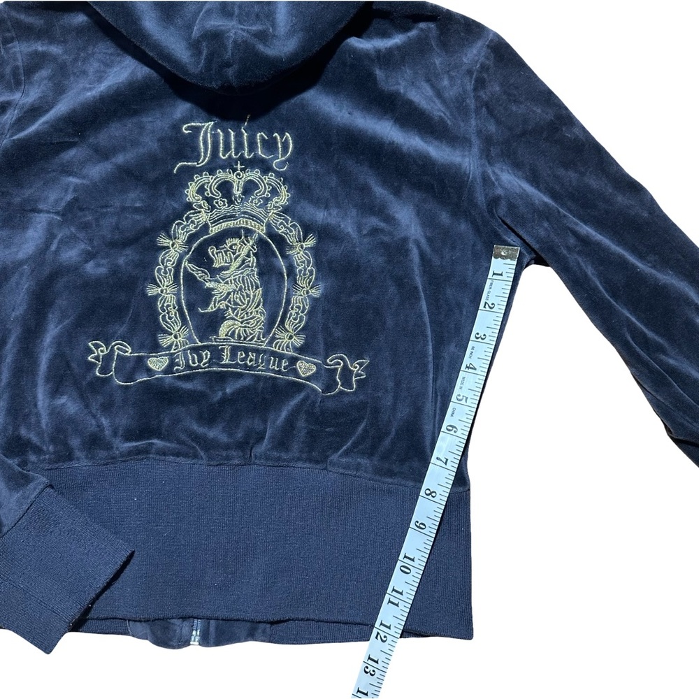 Y2K Vintage Juicy Couture Velour Hoodie Jacket Fur Trim Crest L (Fits S/M) - Picture 7 of 11